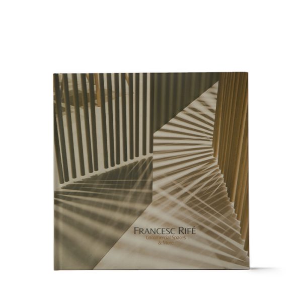 ESPACIOS COMERCIALES Y MÁS 2013